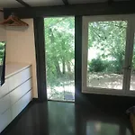 Bus Atypique Au Bord Du Canal Du Midi Et Au Coeur D'une Foret 2