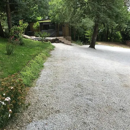 Bus Atypique Au Bord Du Canal Du Midi Et Au Coeur D'une Foret 2 Vakantiehuis